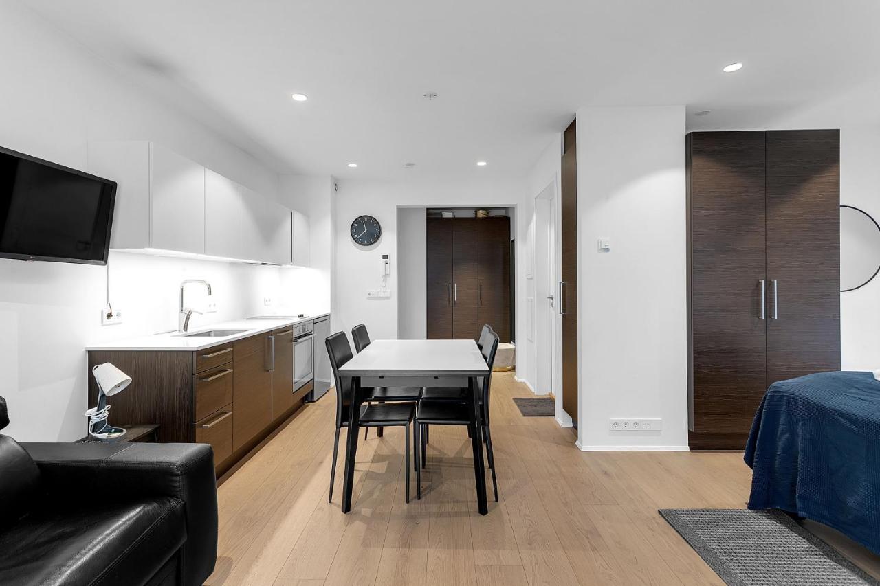 Modern Studio Apartment - Amazing Location Ρέυκιαβικ Εξωτερικό φωτογραφία